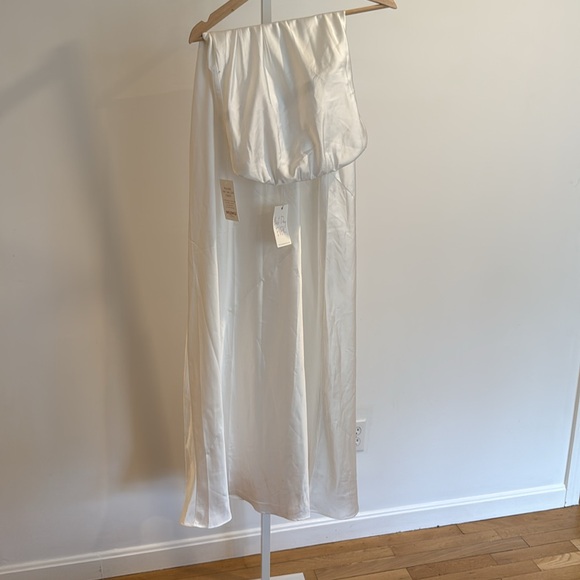 Show Me Your Mumu Taylor Tube Maxi Dress Ivory Luxe Satin Size S NWT - Picture 9 of 11
